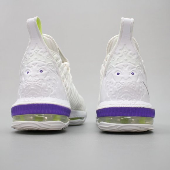 Nike Men\'s 10 Lebron XVI 16 Buzz Lightyear White Hyper Grape Sneakers AO2588-10 main image 6